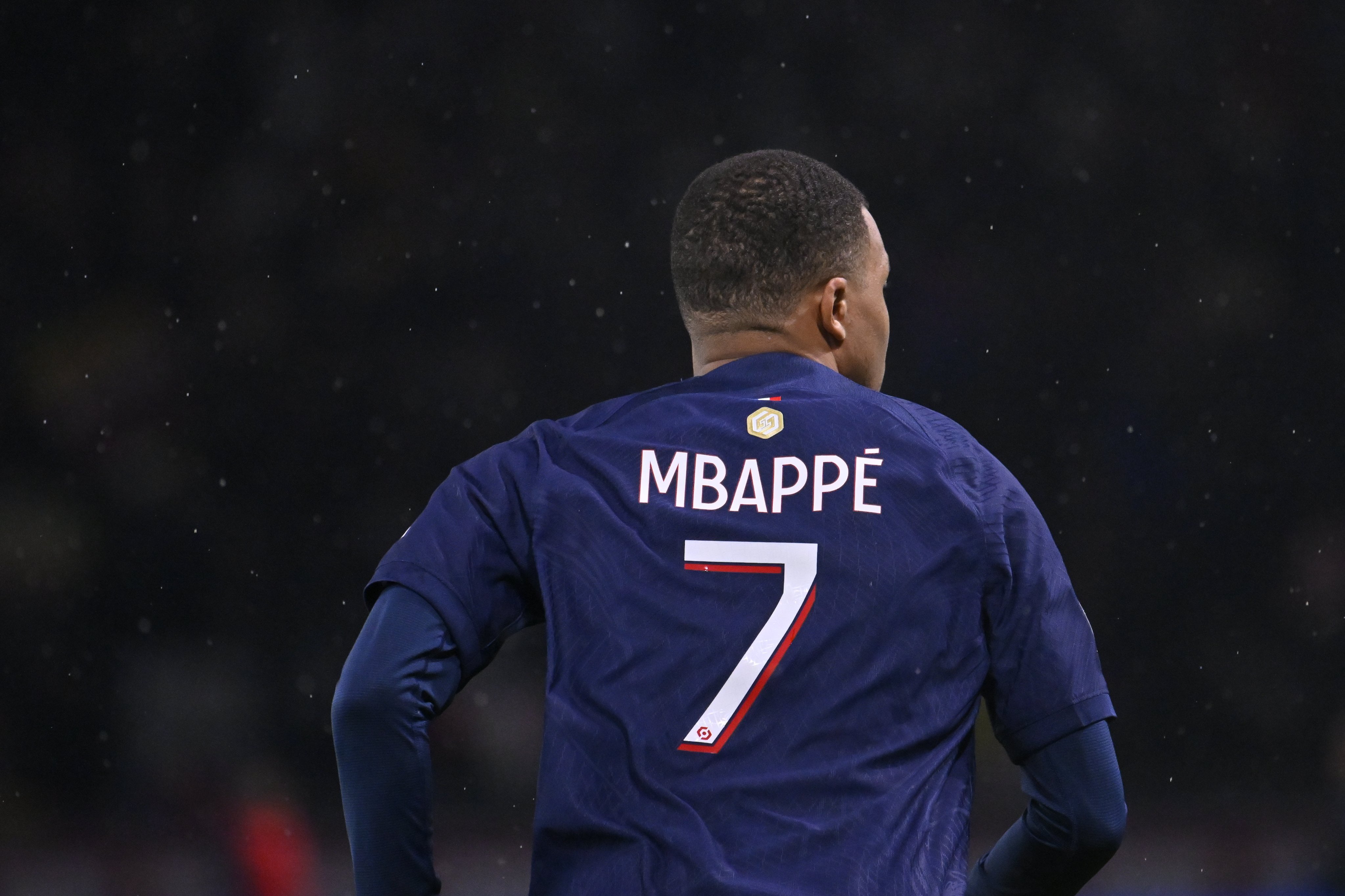 巴黎圣日耳曼大胜雷恩，继续领跑的简单介绍