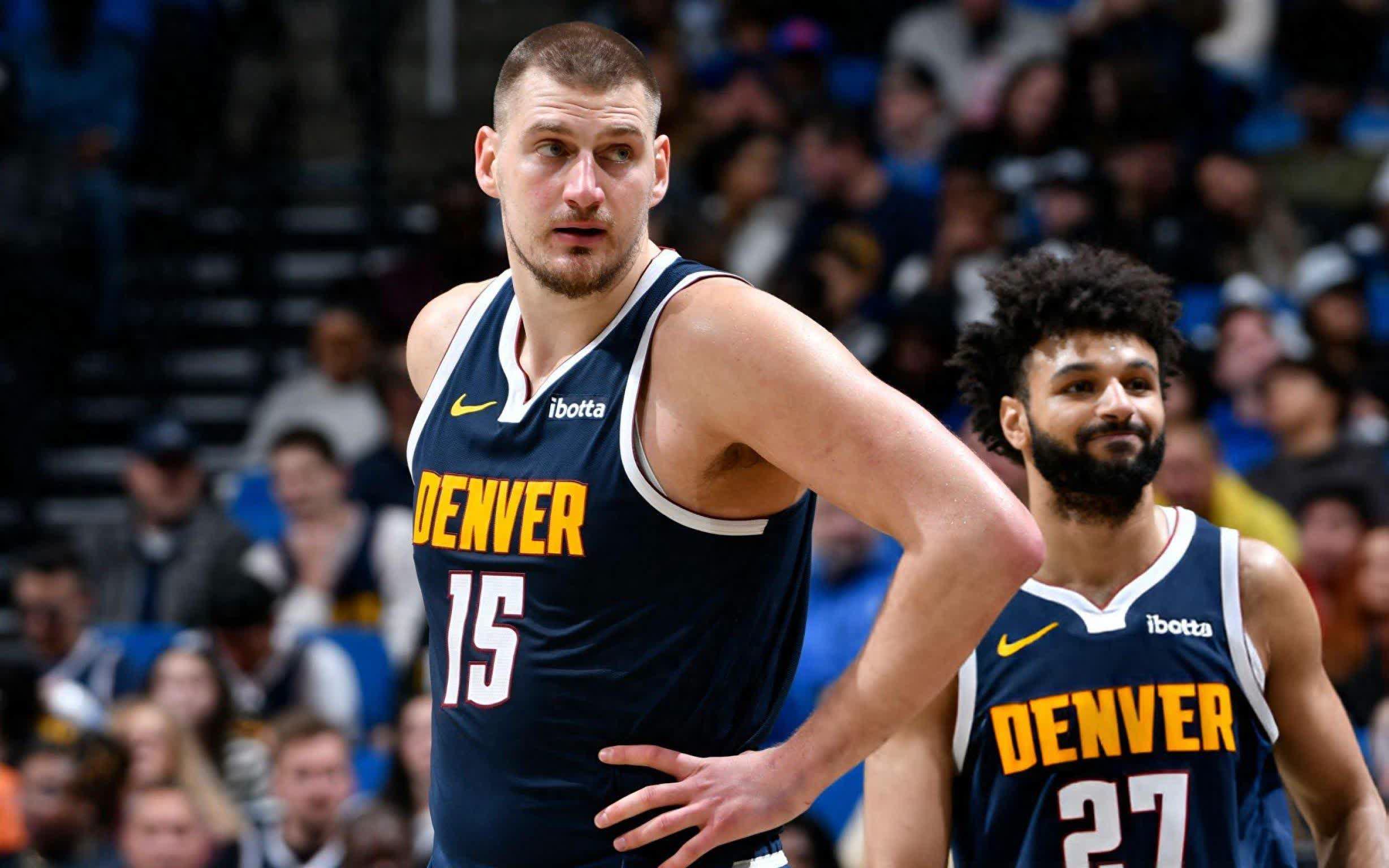 老鹰客场击败魔术保持领先