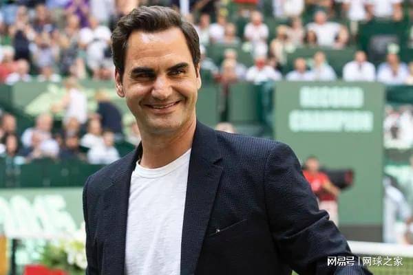 西班牙网球队完胜英国网球队,费德勒一己之力扛起全队的简单介绍 西班牙网球队完胜英国网球队,费德勒一己之力扛起全队的简单介绍