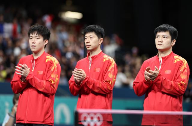 法国队横扫瑞典队,马龙惊艳四座 法国队横扫瑞典队,马龙惊艳四座