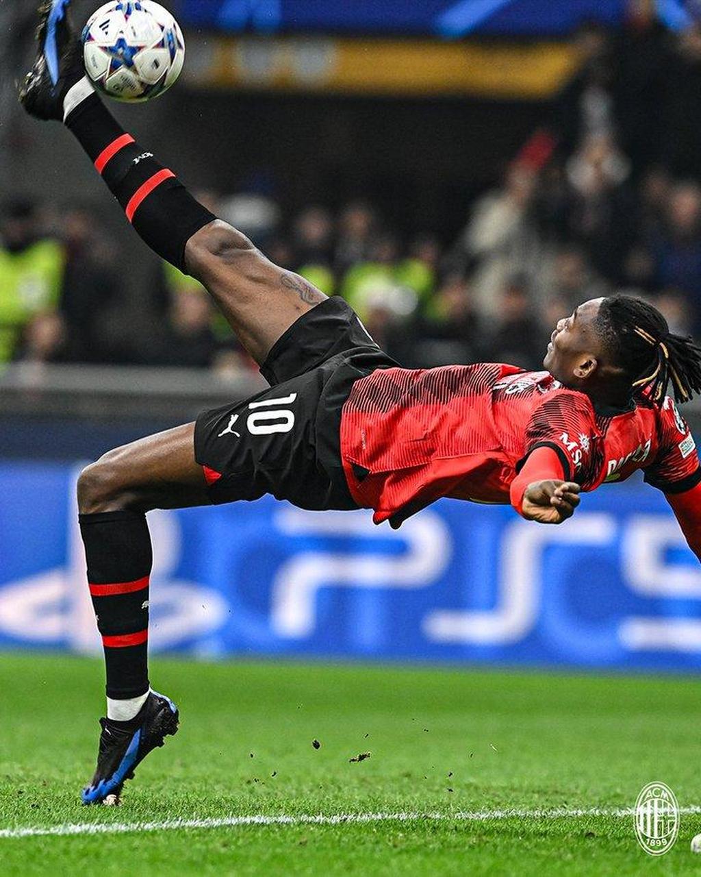 AC米兰轻取乌克兰,姆巴佩高光表现 AC米兰轻取乌克兰,姆巴佩高光表现