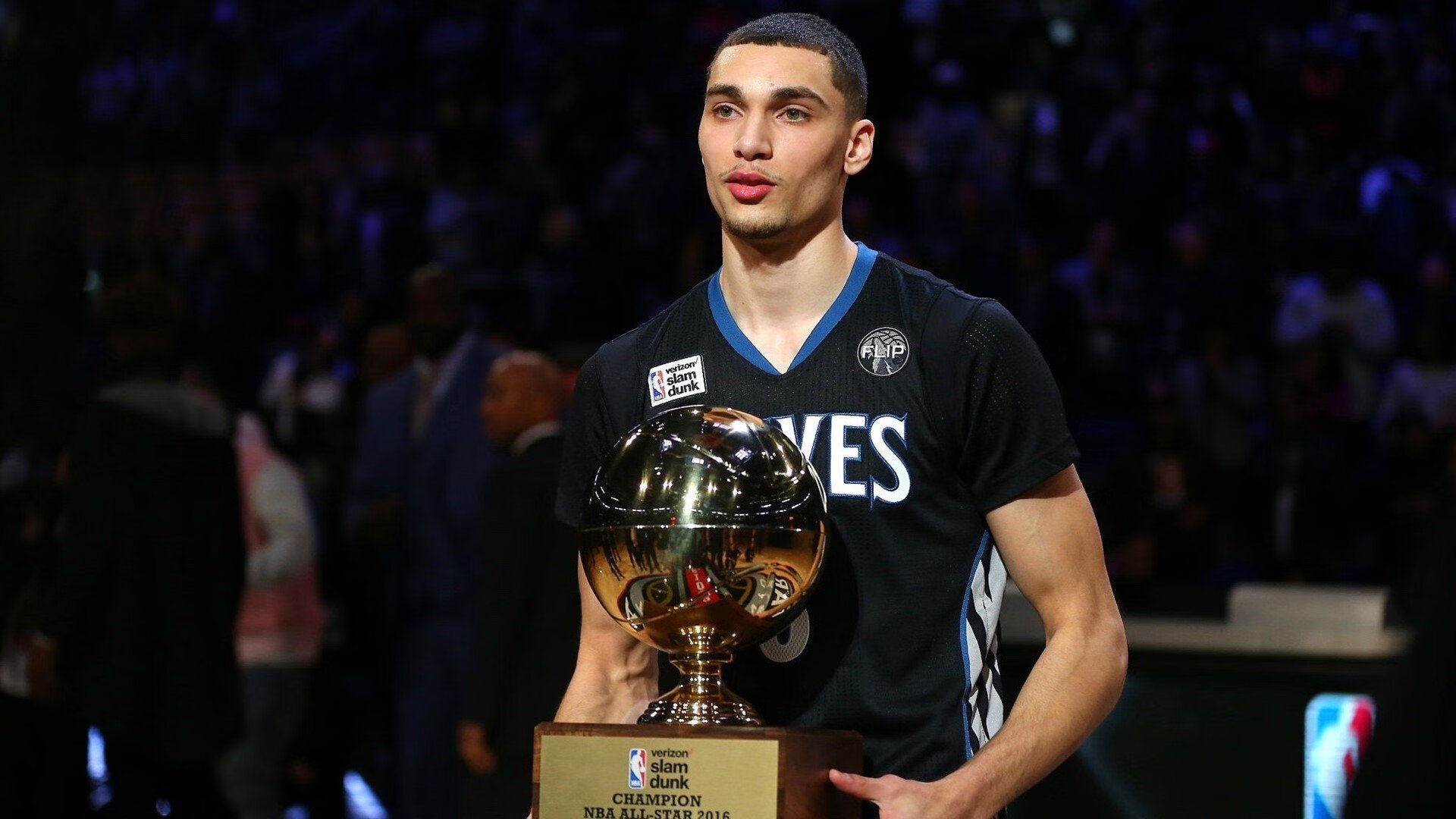 勇士逆转猛龙，杜兰特东决关键战接管比赛