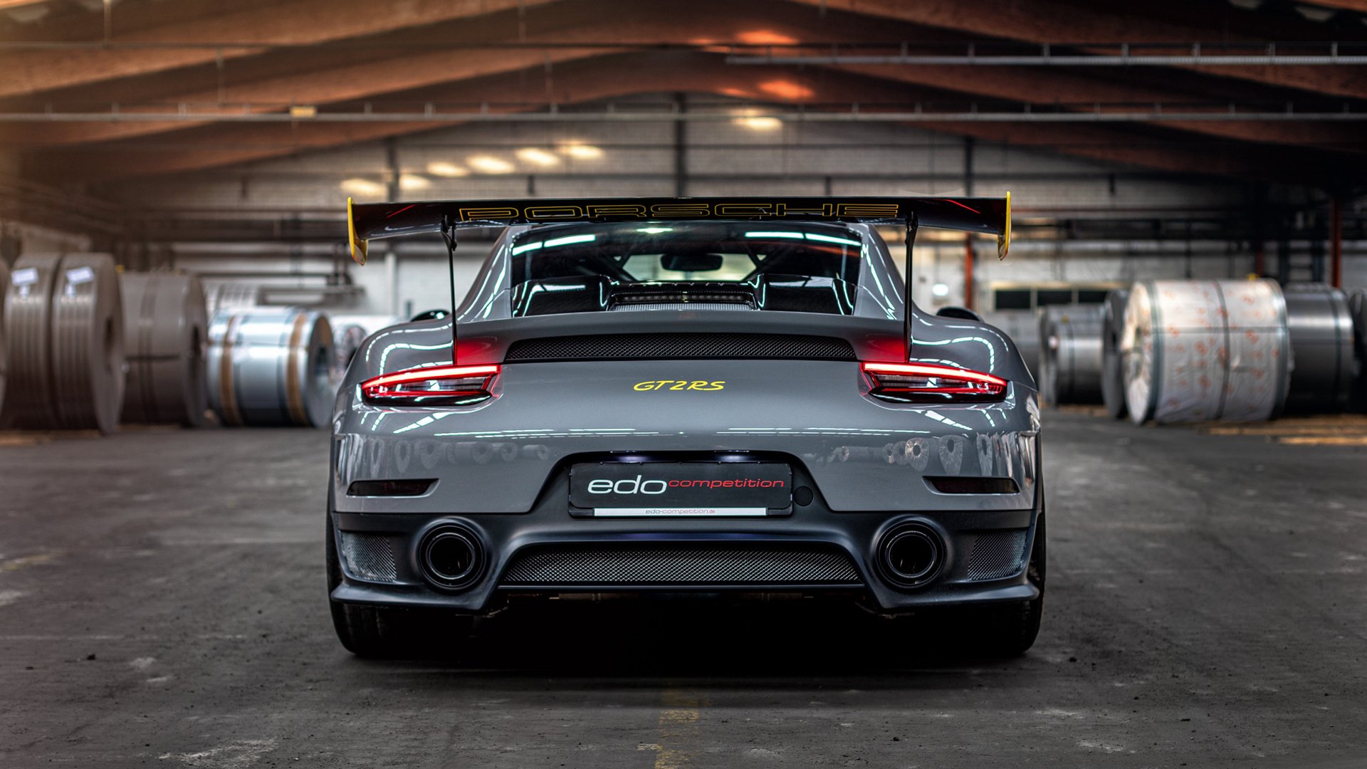 双线战争，当日本资本拿下阿森纳，阿什拉夫在美加墨世界杯接管比赛